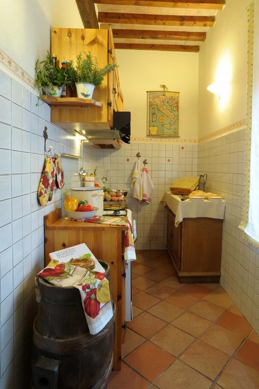 Agriturismo Podere Poggio Ai Cieli San Gimignano Kamer foto
