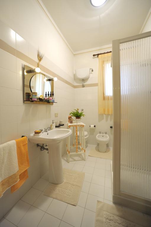 Agriturismo Podere Poggio Ai Cieli San Gimignano Kamer foto